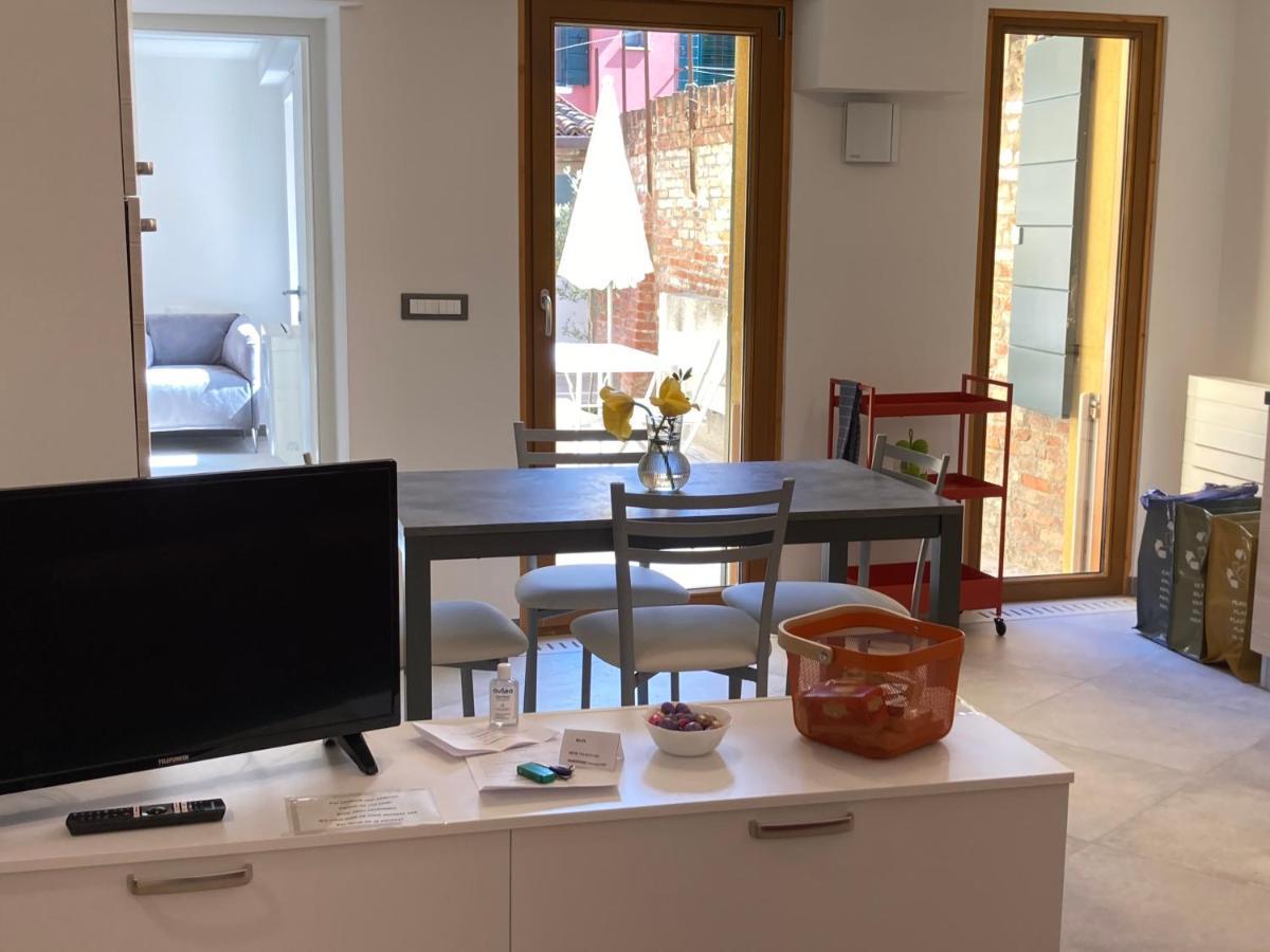 Appartamento Tre Archi Con Corte Privata Венеция Экстерьер фото